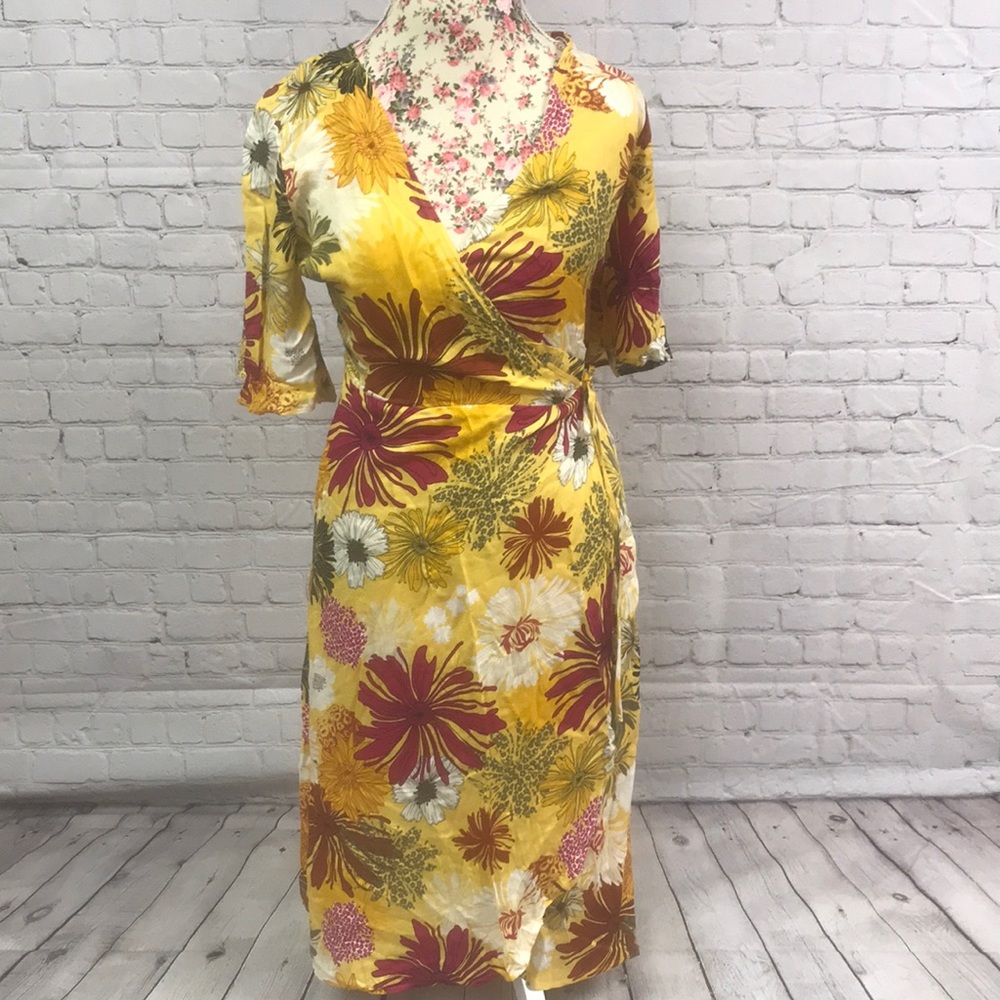 NWT New York & Company Wrap Dress Size M